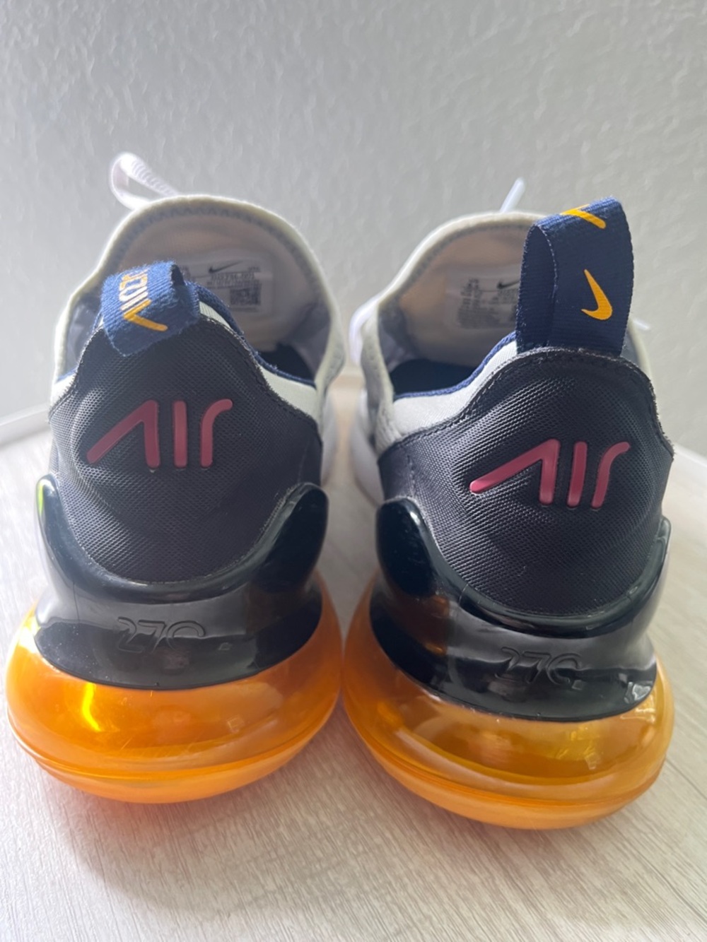 Nike White Navy Yellow Air270 Trainers - Picture 11 of 13